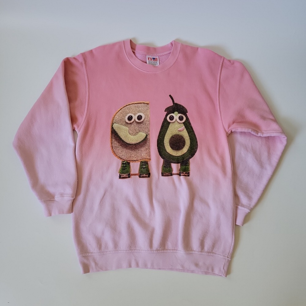 California Avocados Bayside Sweatshirt Medium Pink Ombre Avocado Toast Graphic‎